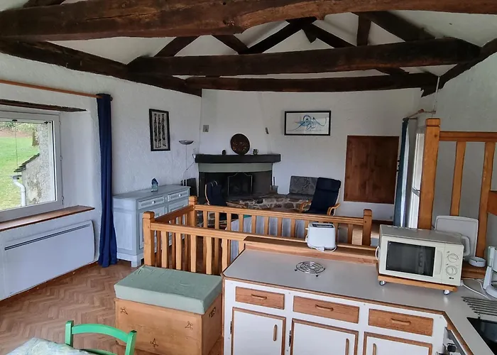 Dom wakacyjny De Granquie Le Grenier Montredon-Labessonnié